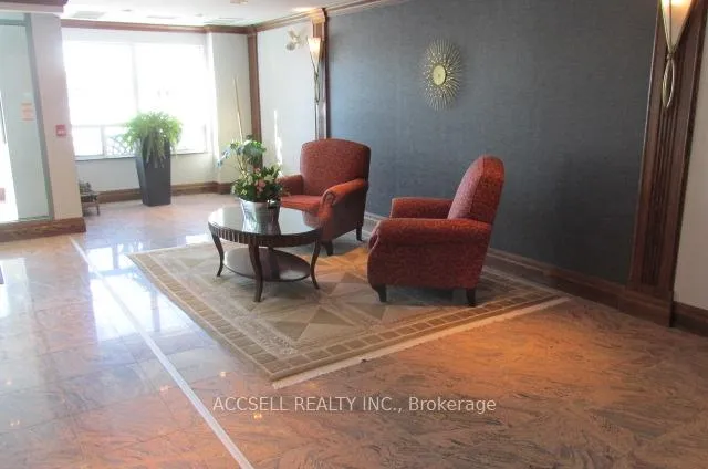 Photo 14 of Unit 304, 35 Via Rosedale, Brampton, Sandringham-Wellington — HOMEH