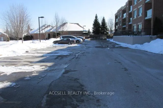 Photo 19 of Unit 304, 35 Via Rosedale, Brampton, Sandringham-Wellington — HOMEH