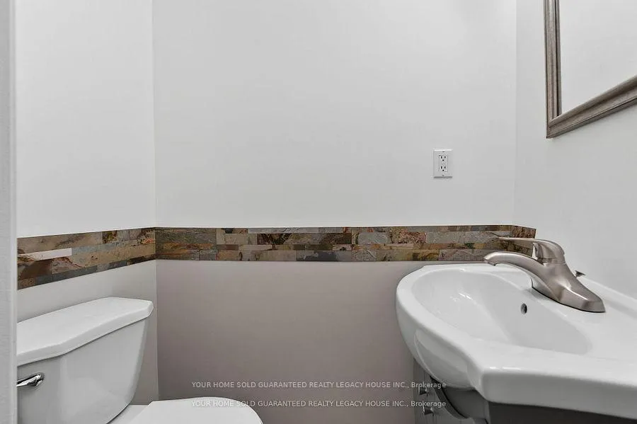 Photo 6 of Unit 39, 780 Datzell Lane, Kingston, South of Taylor-Kidd Blvd — HOMEH
