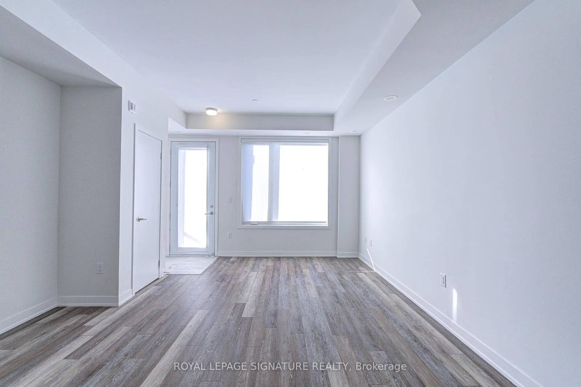 Photo 9 of Unit 4, 3429 Ridgeway Drive, Mississauga, Erin Mills — HOMEH