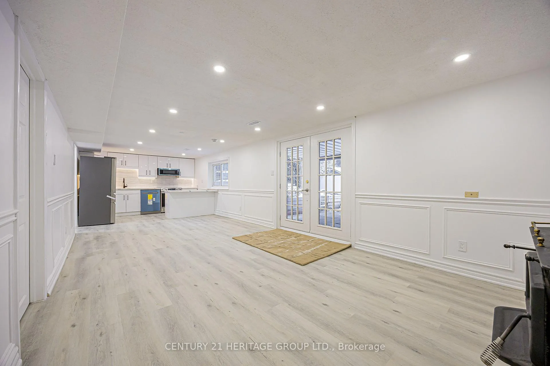 Photo 5 of Unit Bsmt, 60 Fairway Drive, Aurora, Aurora Highlands — HOMEH