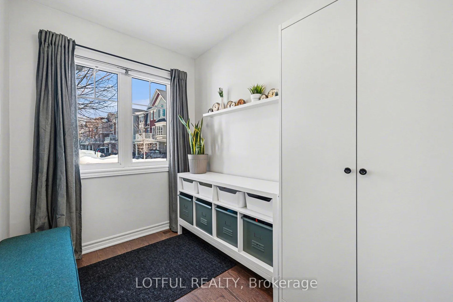 Photo 23 of 521 Foxlight Circle, Ottawa, Kanata - Emerald Meadows/Trailwest — HOMEH