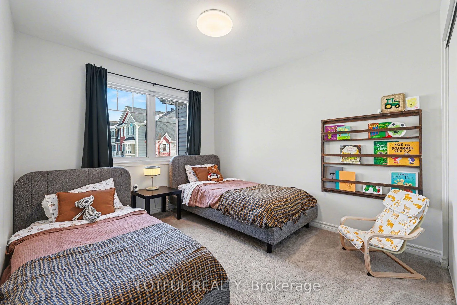 Photo 24 of 521 Foxlight Circle, Ottawa, Kanata - Emerald Meadows/Trailwest — HOMEH