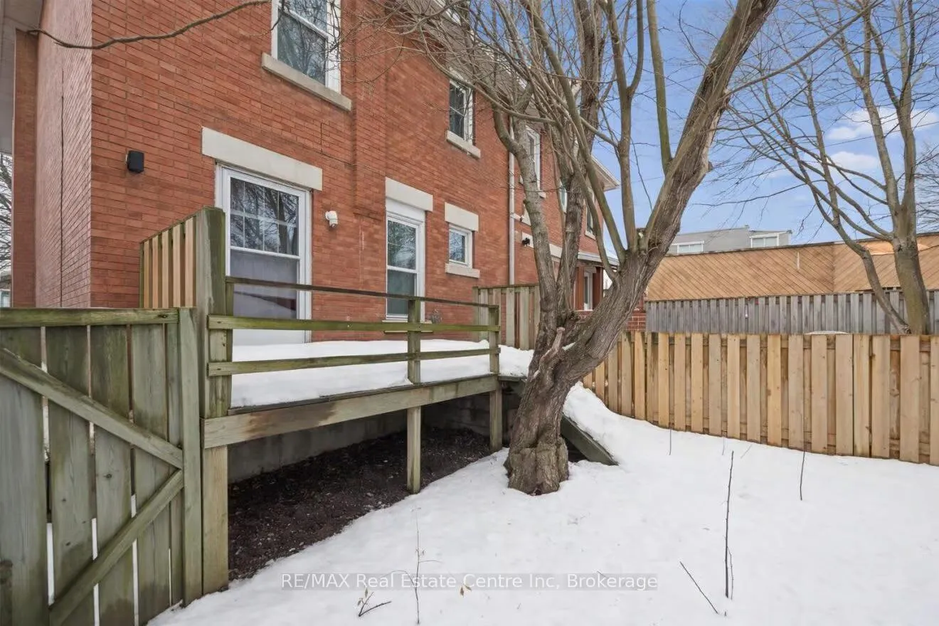 Photo 12 of 136 Paisley Street, Guelph, Downtown — HOMEH