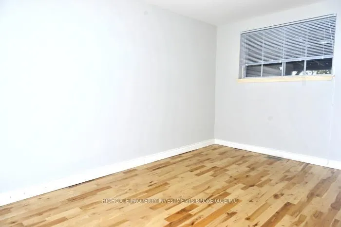 Photo 9 of Unit Upper, 19 Avondale Boulevard, Brampton, Avondale — HOMEH