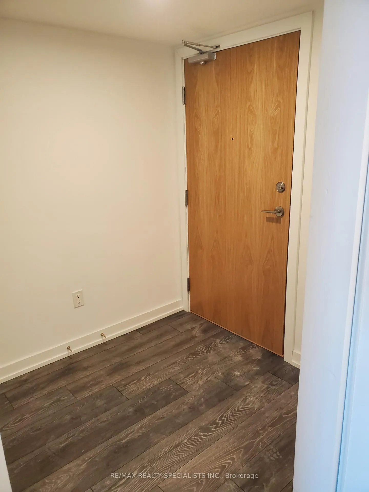 Photo 2 of Unit 1310, 1455 Celebration Drive, Pickering, Bay Ridges — HOMEH