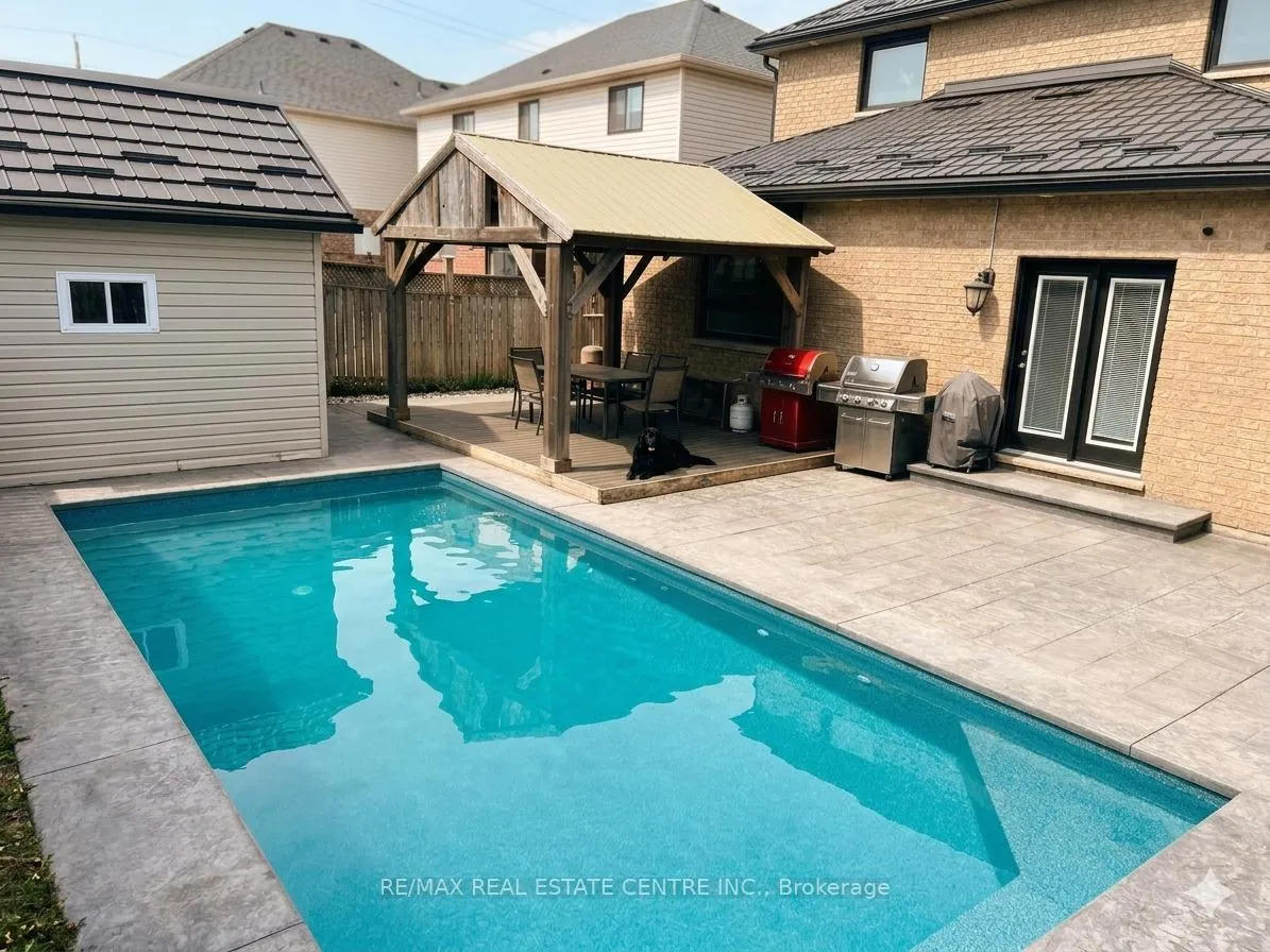 Photo 45 of 6 Second Road W, Hamilton, Stoney Creek Mountain — HOMEH