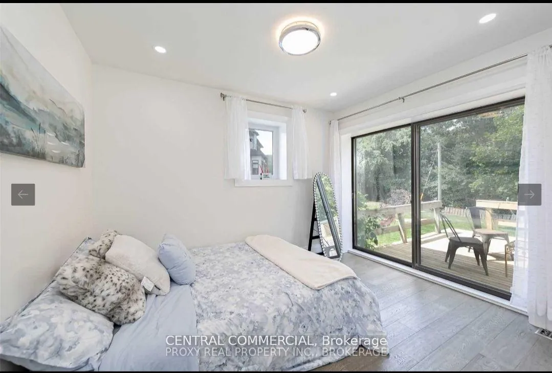 Photo 14 of Unit Main Floor, 38 Child Dr N, Aurora, Aurora Heights — HOMEH