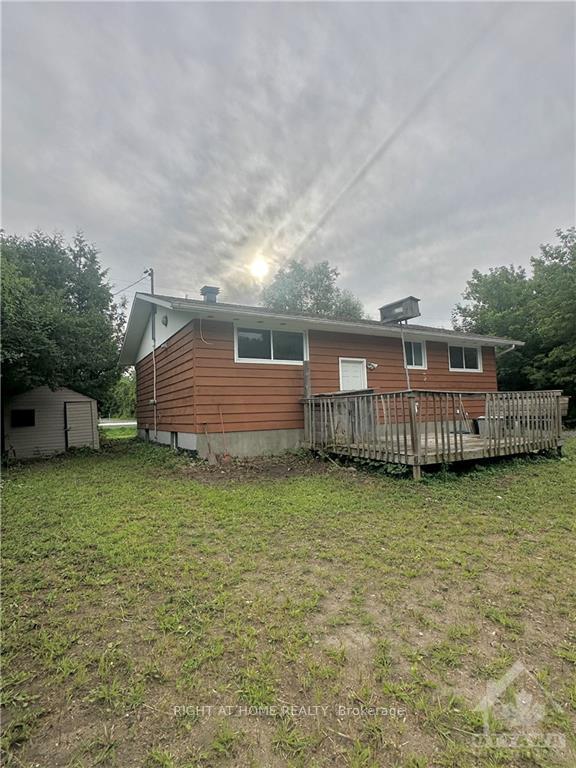 Photo 5 of 5437 Bank Street, Ottawa, Leitrim — HOMEH