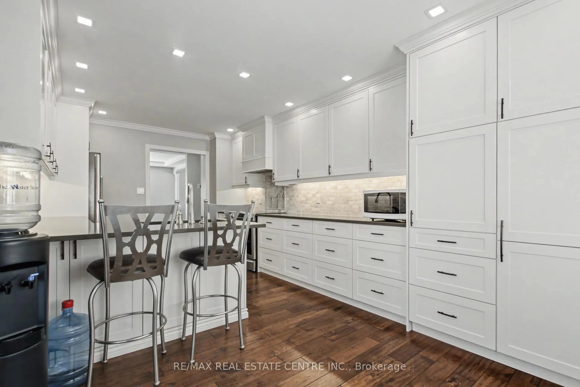 Photo 11 of 115 Bernardi Crescent, Guelph/Eramosa, Rockwood — HOMEH