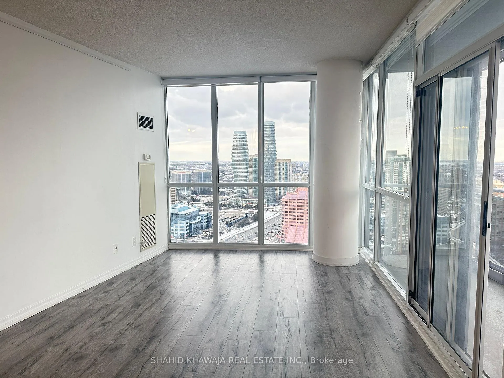 Photo 12 of Unit 3002, 223 Webb Drive, Mississauga, City Centre — HOMEH
