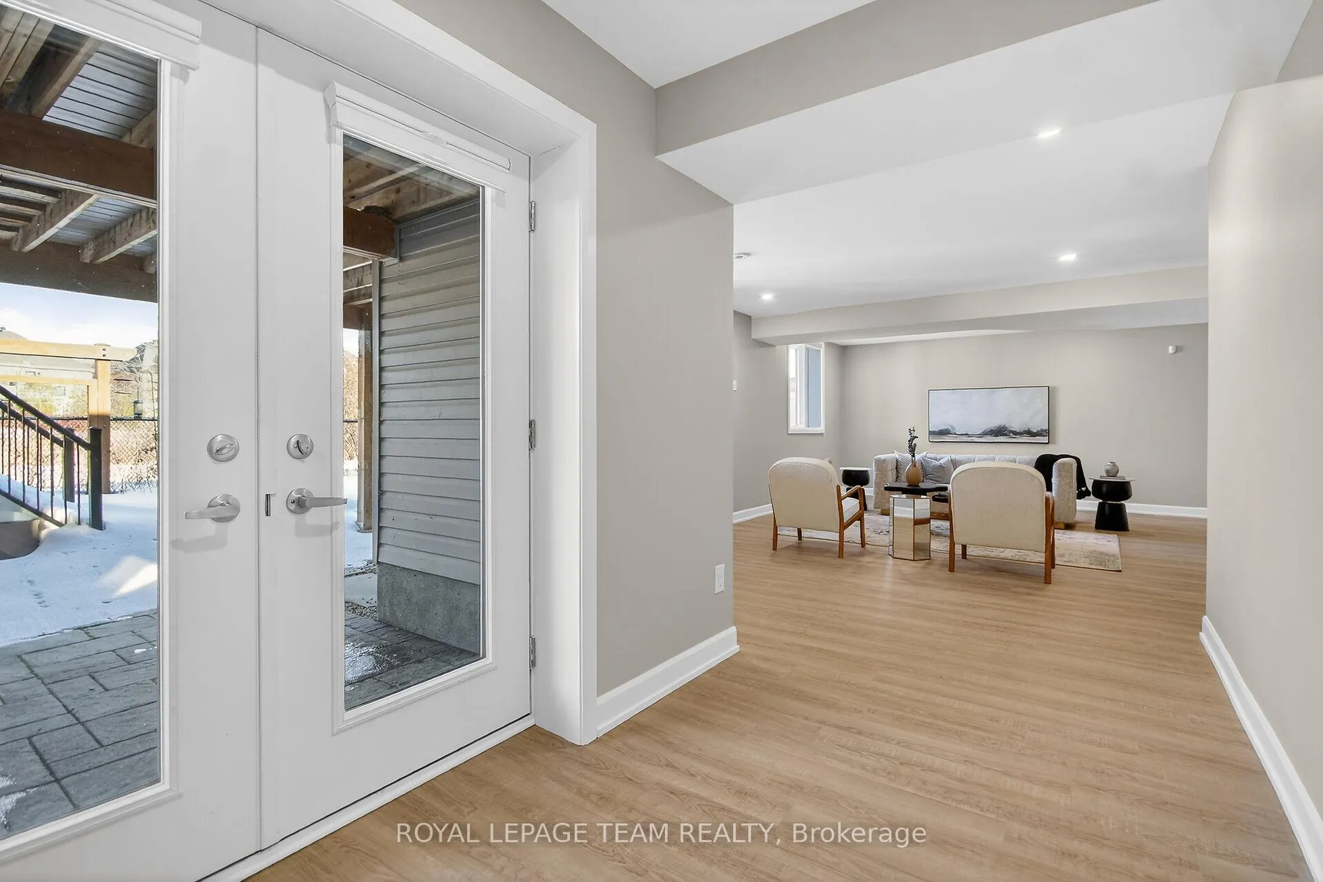 Photo 27 of 727 Coast Circle, Ottawa, Mahogany Community — HOMEH