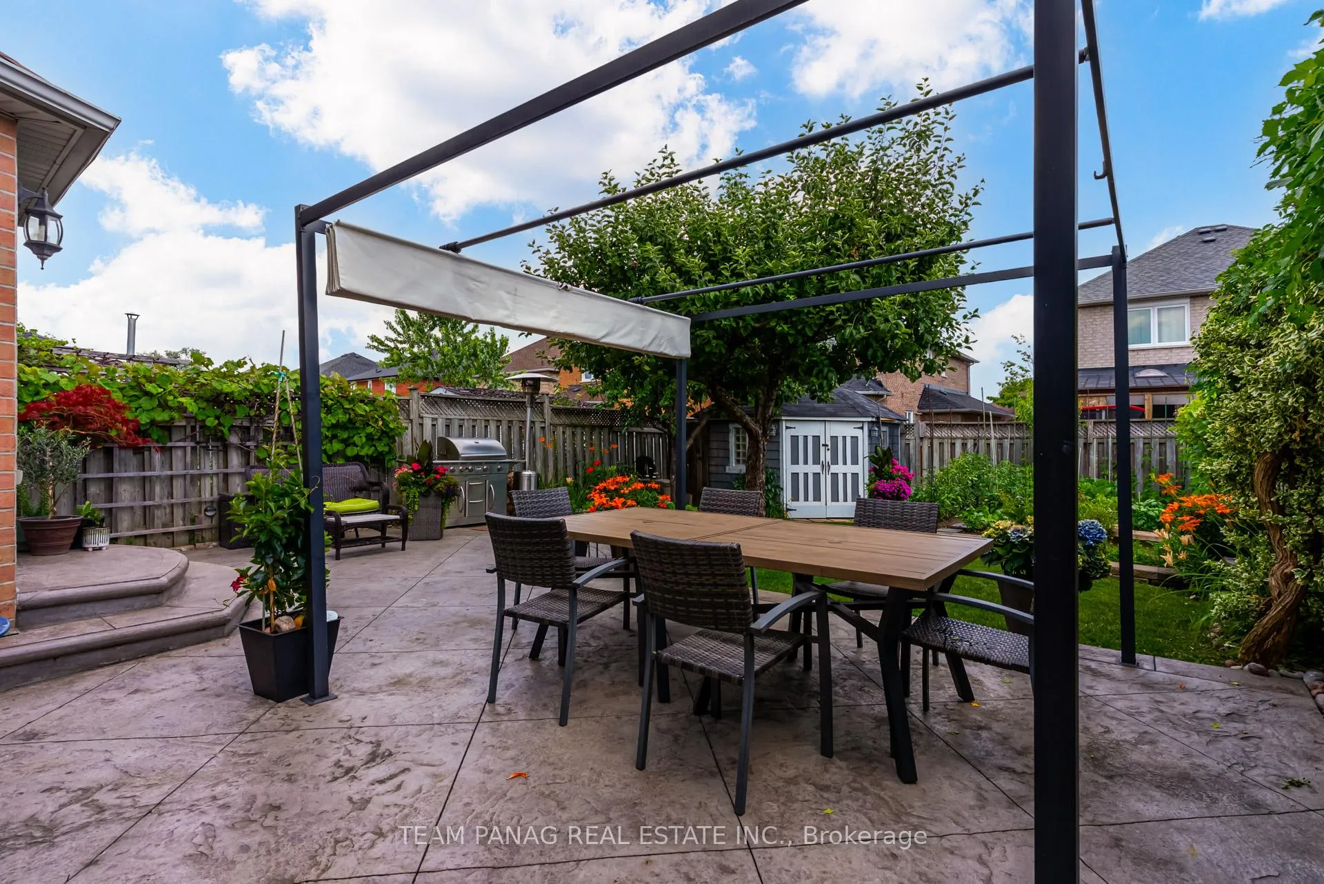 Photo 6 of 54 Loons Call Crescent, Brampton, Sandringham-Wellington — HOMEH