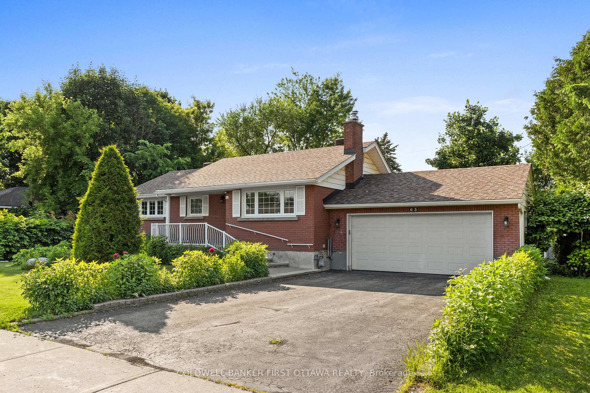 Photo 2 of 63 Meadowlands Drive W, Ottawa, Meadowlands/St. Claire Gardens — HOMEH