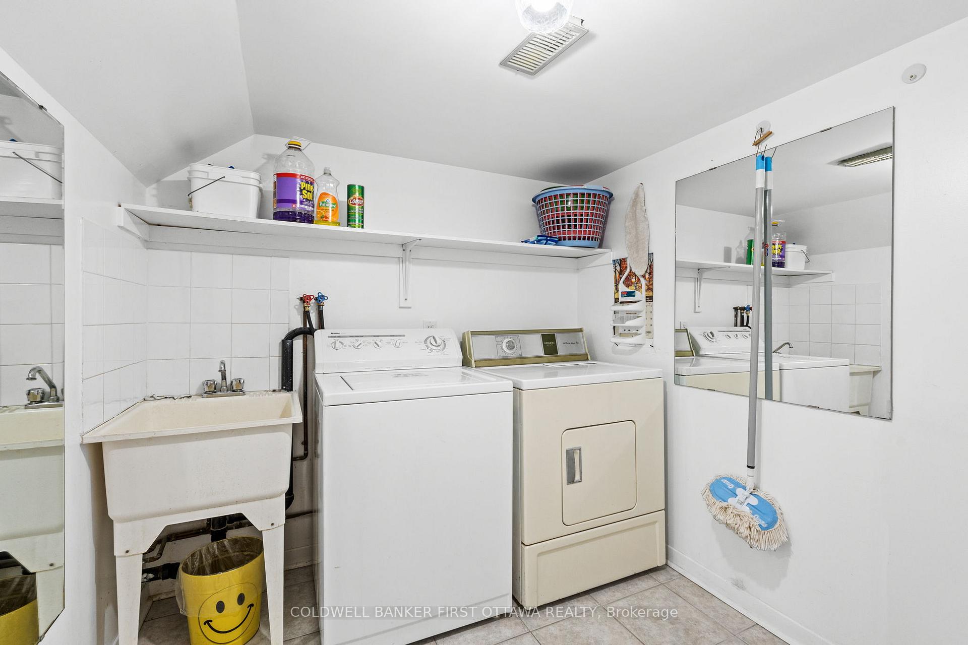 Photo 28 of 63 Meadowlands Drive W, Ottawa, Meadowlands/St. Claire Gardens — HOMEH