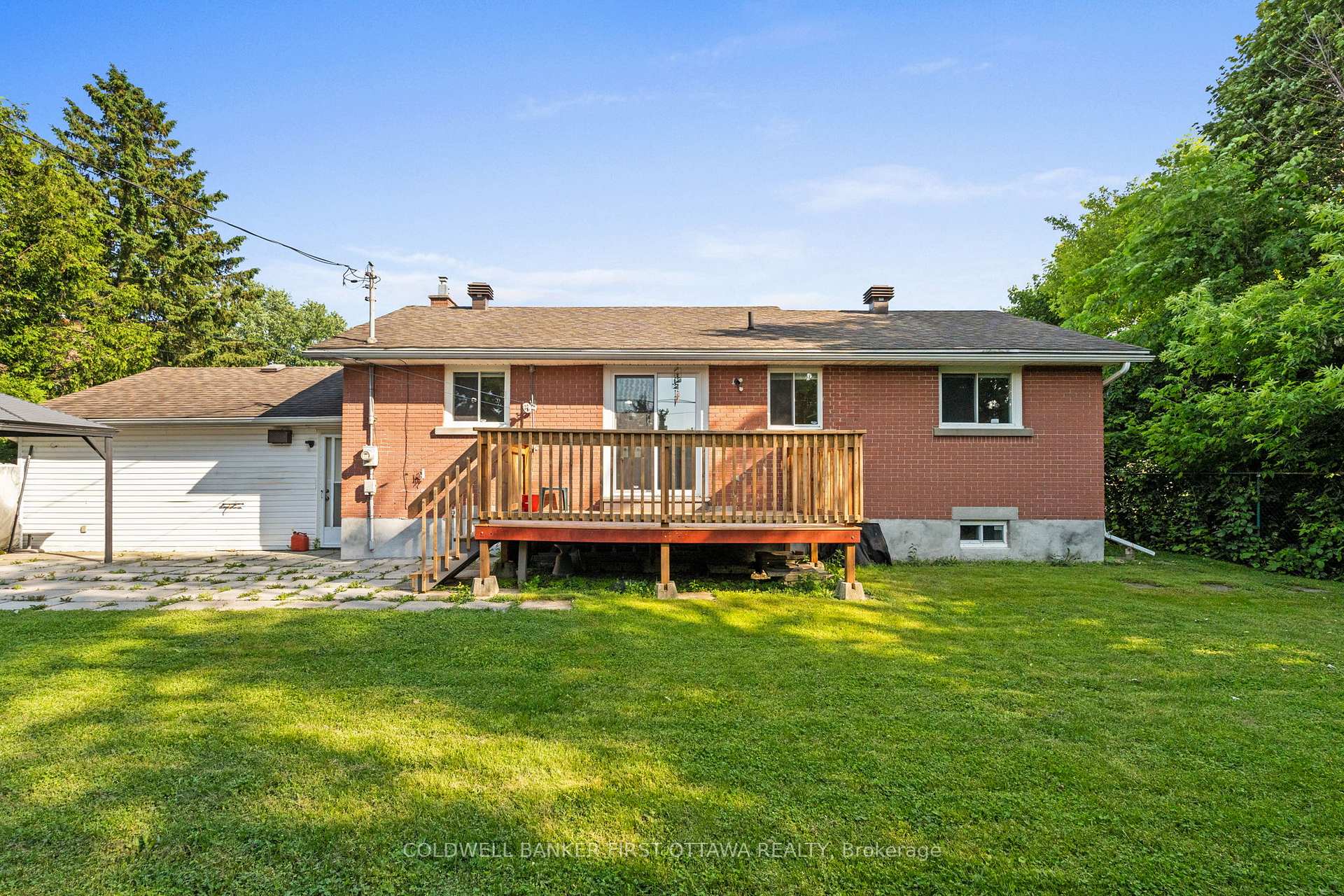 Photo 29 of 63 Meadowlands Drive W, Ottawa, Meadowlands/St. Claire Gardens — HOMEH