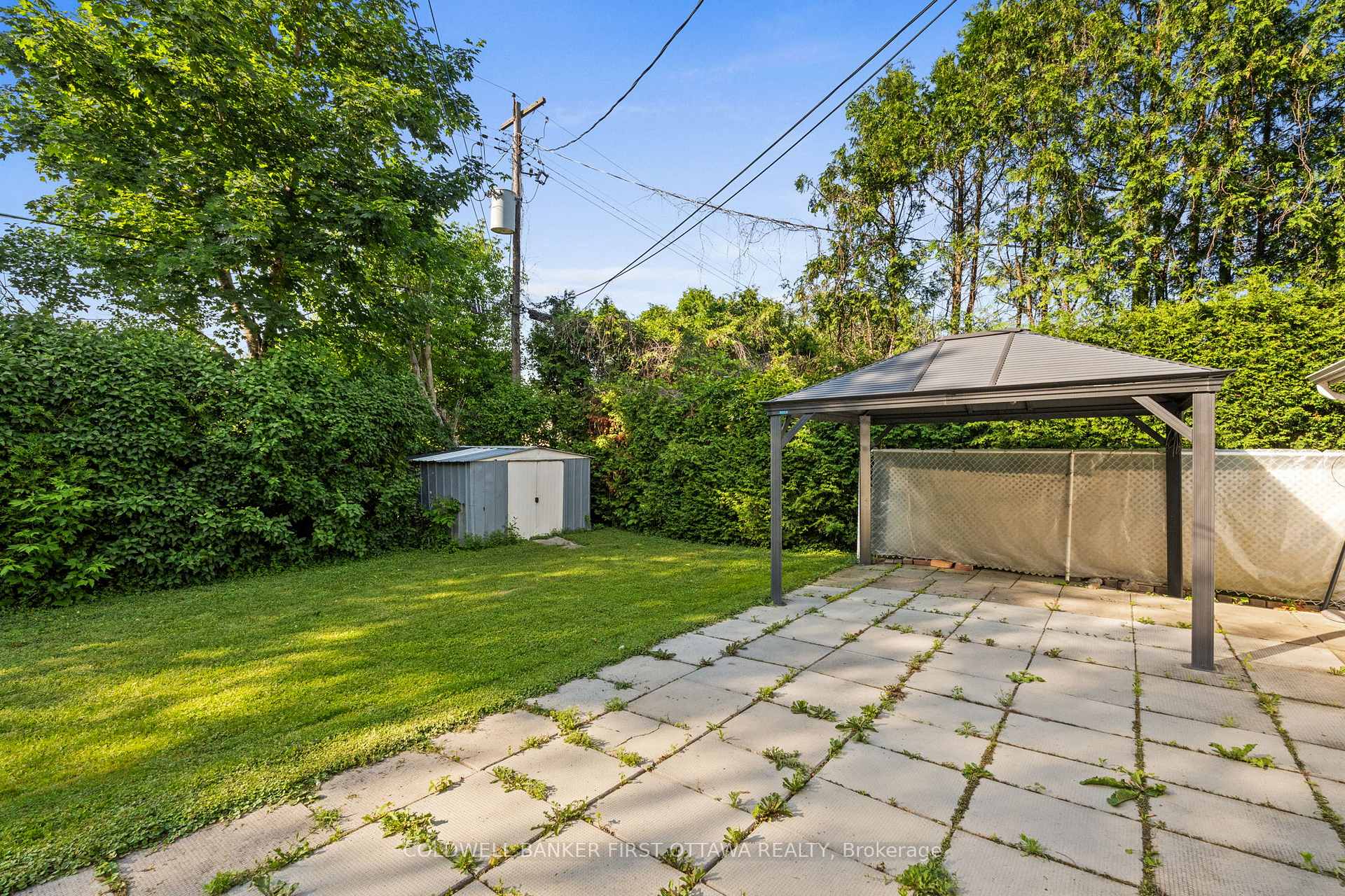 Photo 31 of 63 Meadowlands Drive W, Ottawa, Meadowlands/St. Claire Gardens — HOMEH