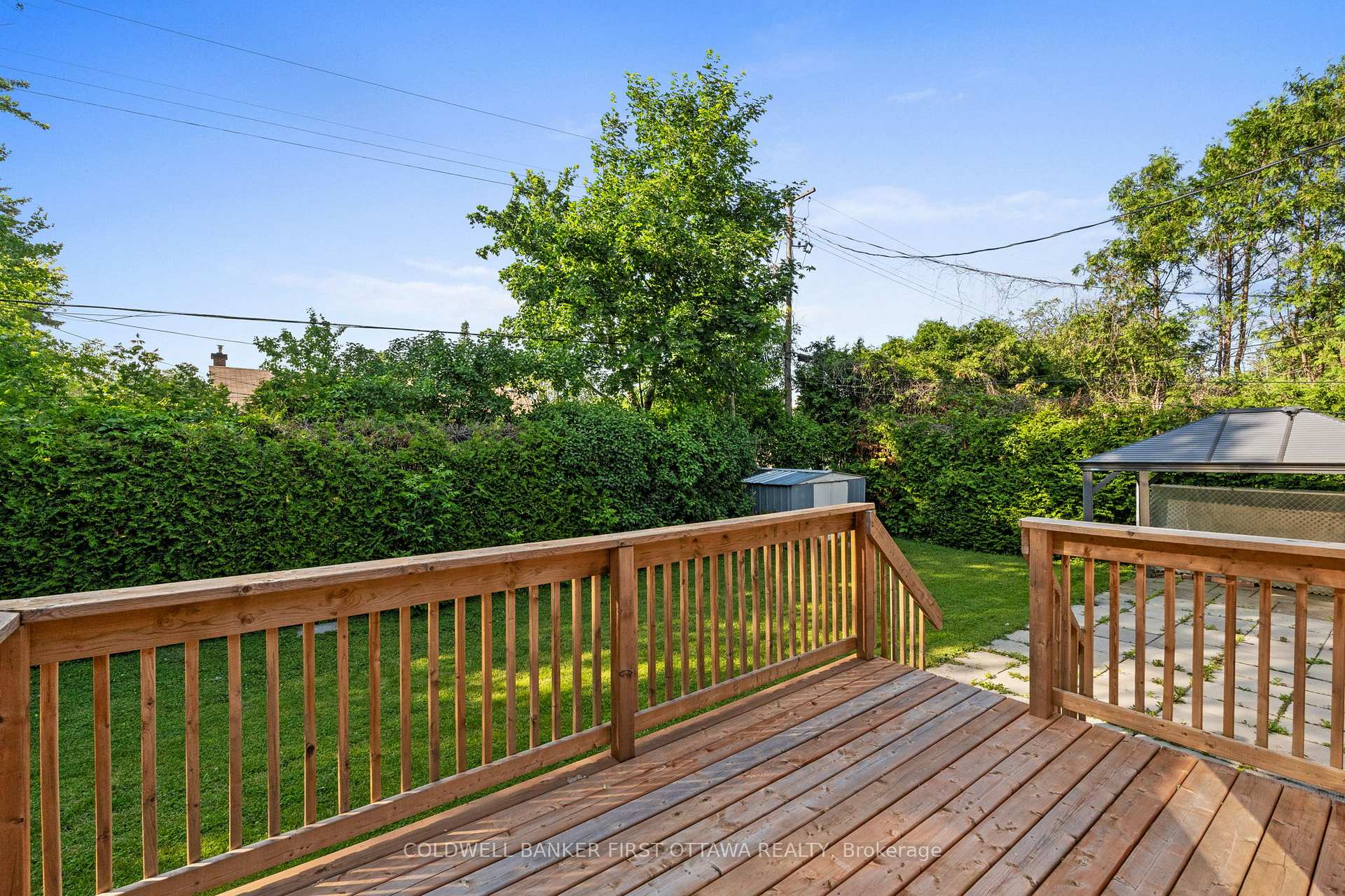 Photo 32 of 63 Meadowlands Drive W, Ottawa, Meadowlands/St. Claire Gardens — HOMEH