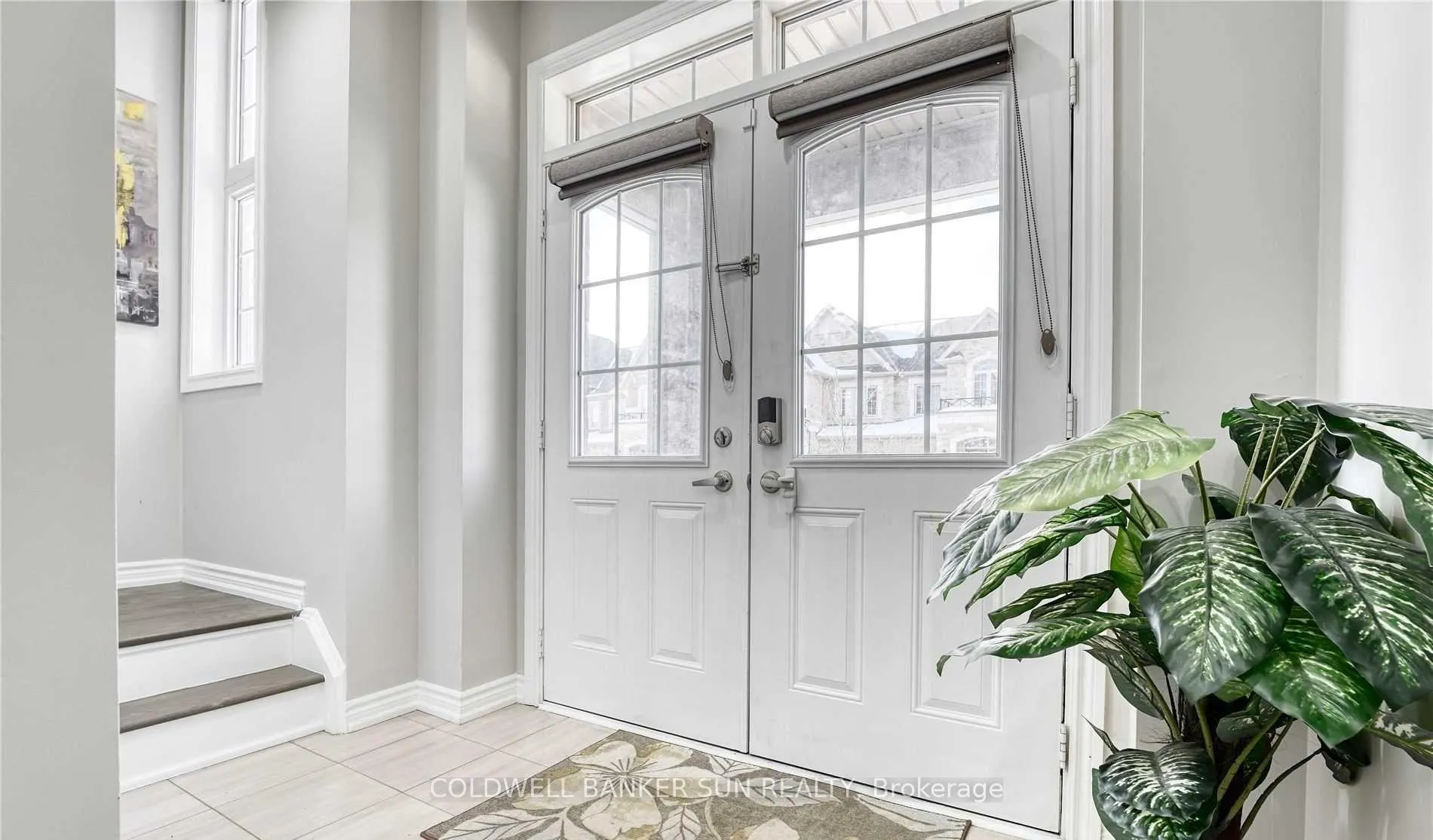 Photo 4 of 41 Faders Drive, Brampton, Northwest Brampton — HOMEH