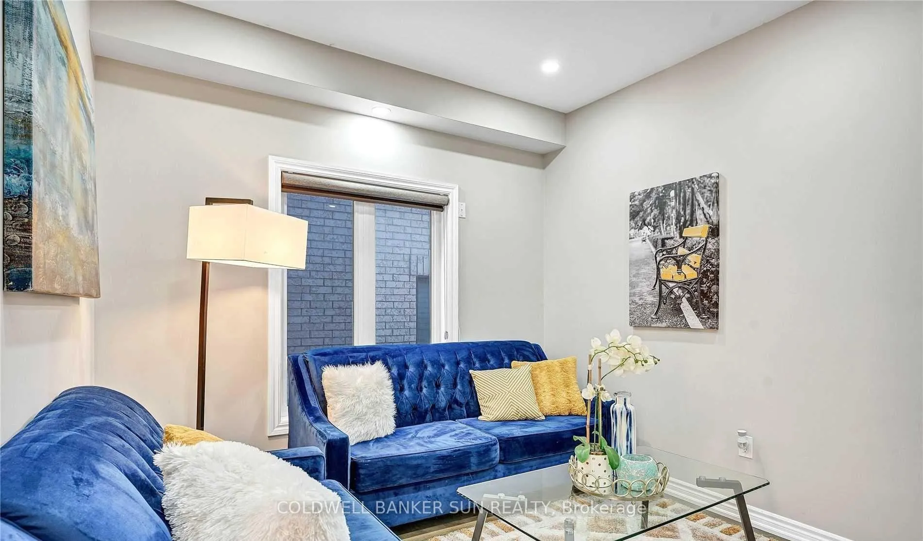 Photo 5 of 41 Faders Drive, Brampton, Northwest Brampton — HOMEH