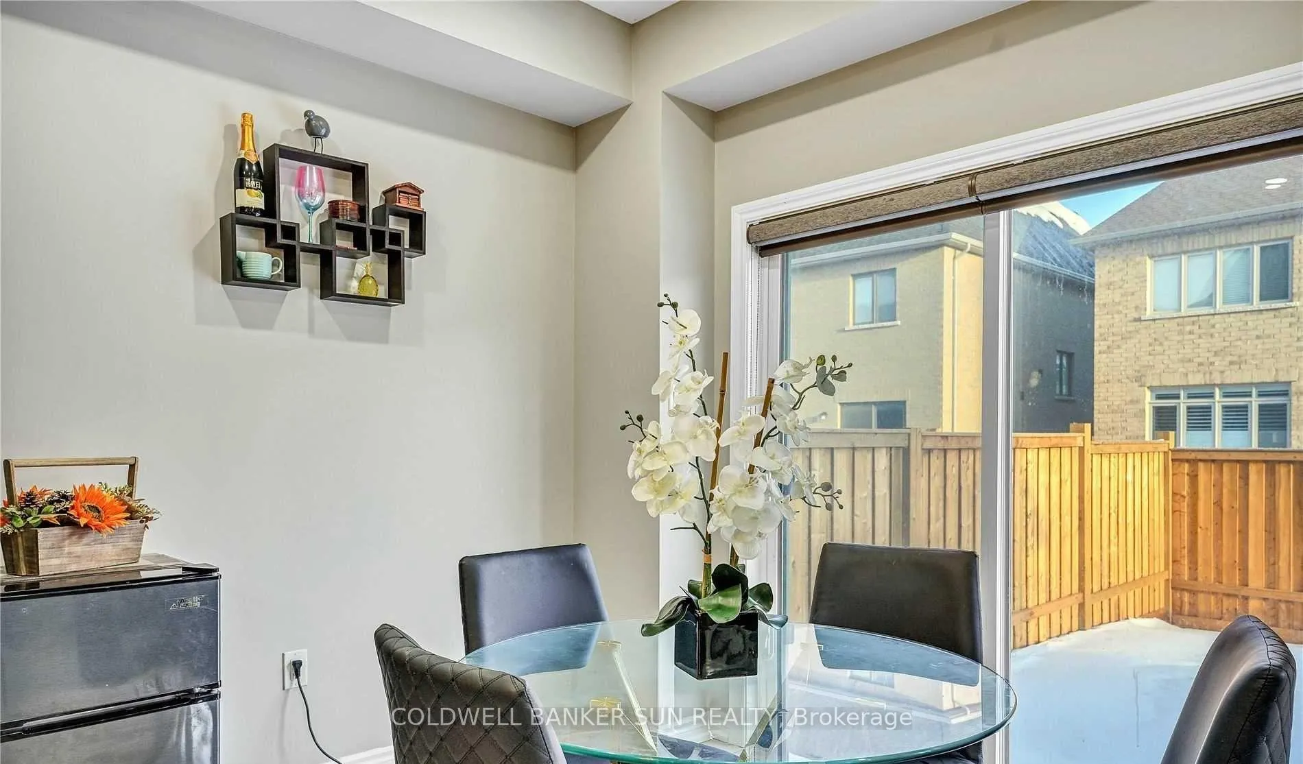 Photo 7 of 41 Faders Drive, Brampton, Northwest Brampton — HOMEH
