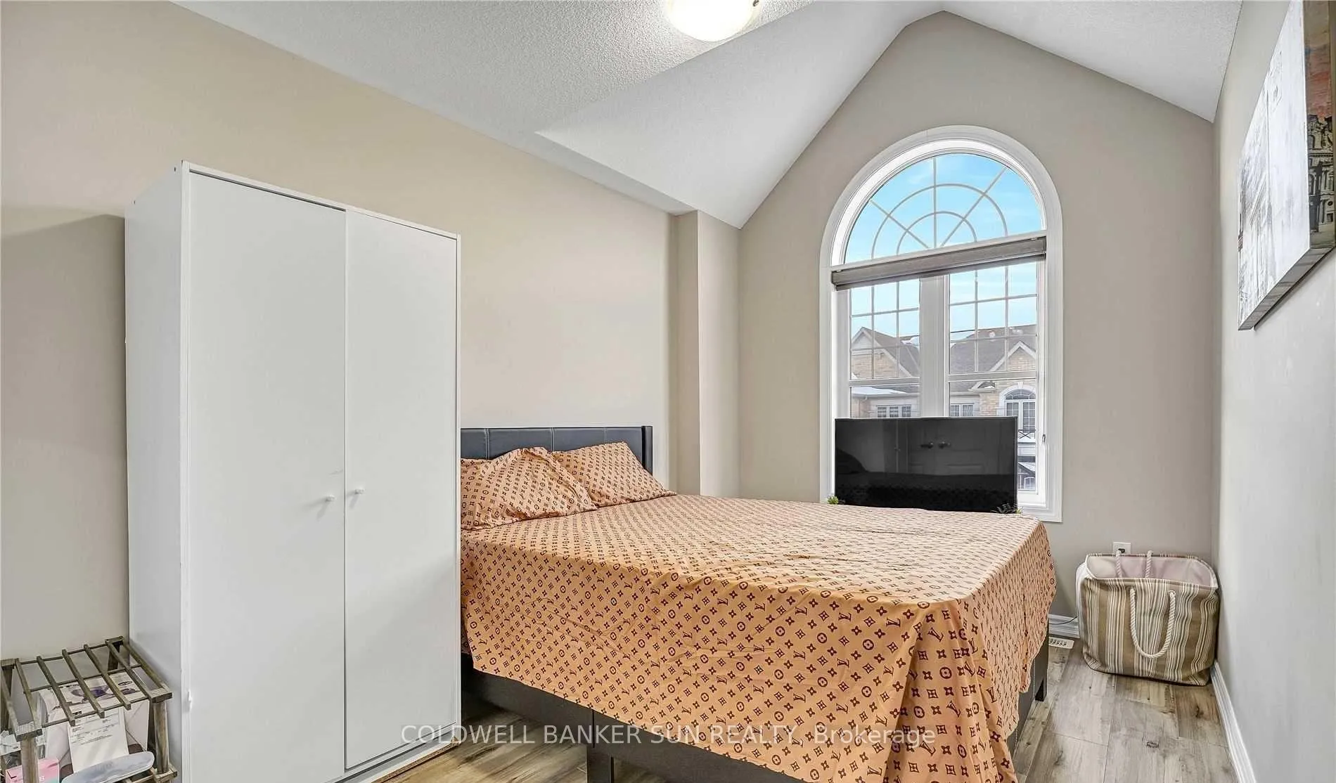 Photo 15 of 41 Faders Drive, Brampton, Northwest Brampton — HOMEH