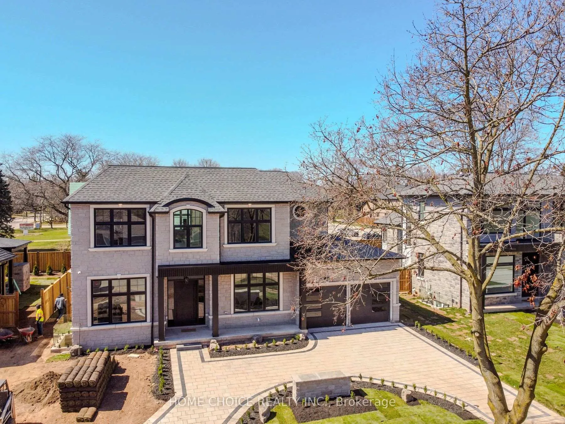 Front of 302 Tuck Drive