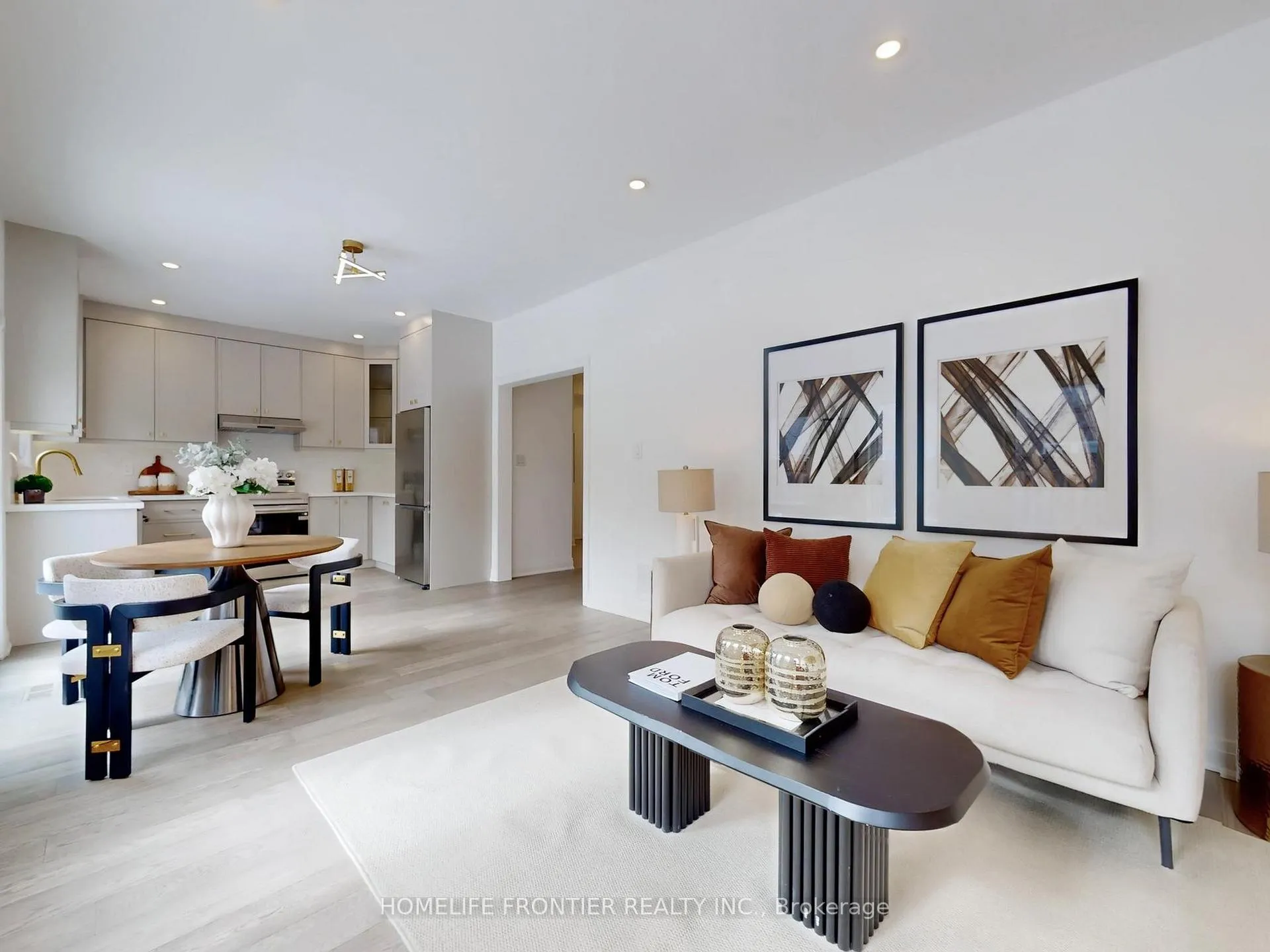 Photo 12 of 73 Billingham Heights, Aurora, Bayview Wellington — HOMEH