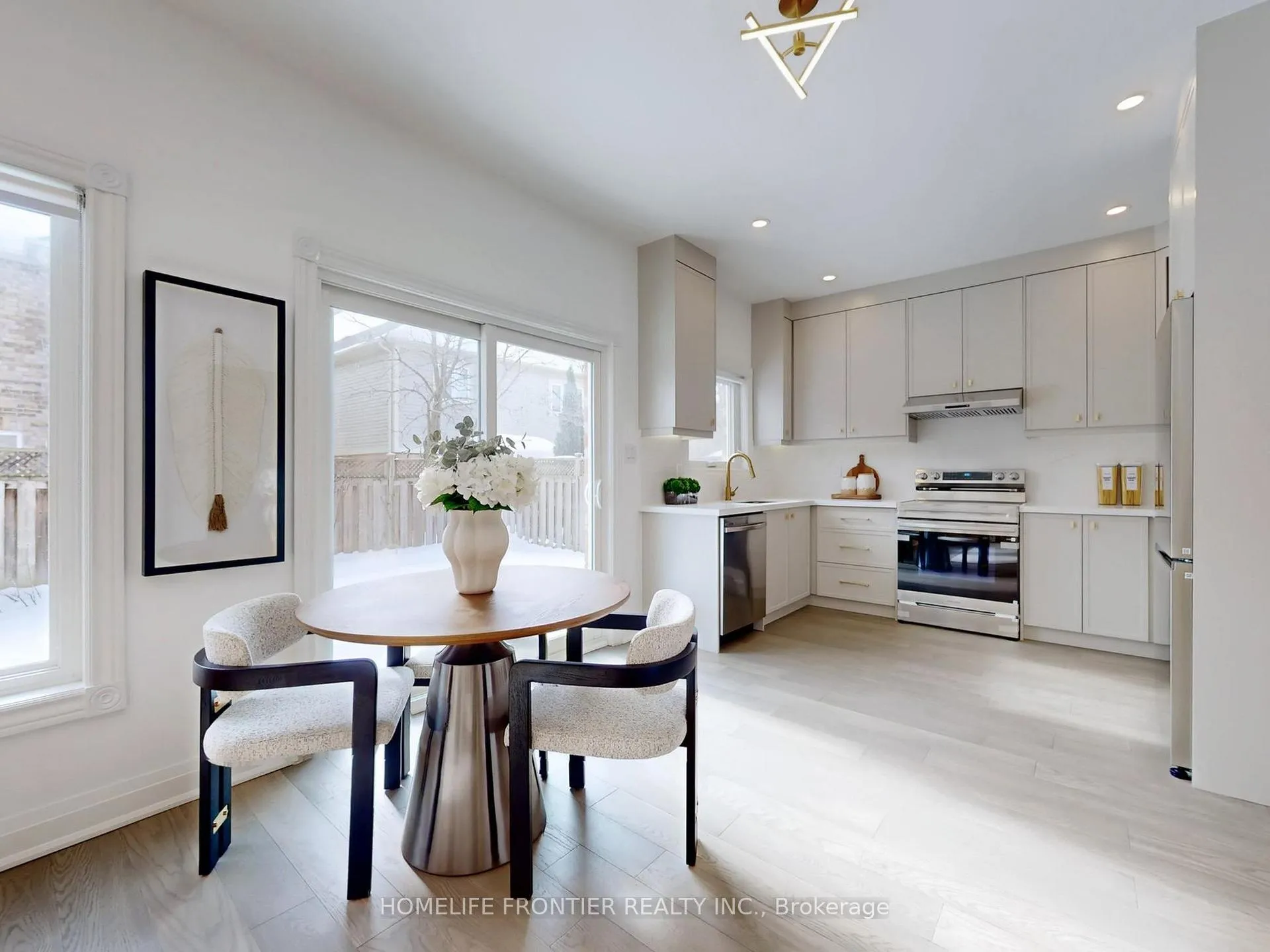 Photo 18 of 73 Billingham Heights, Aurora, Bayview Wellington — HOMEH