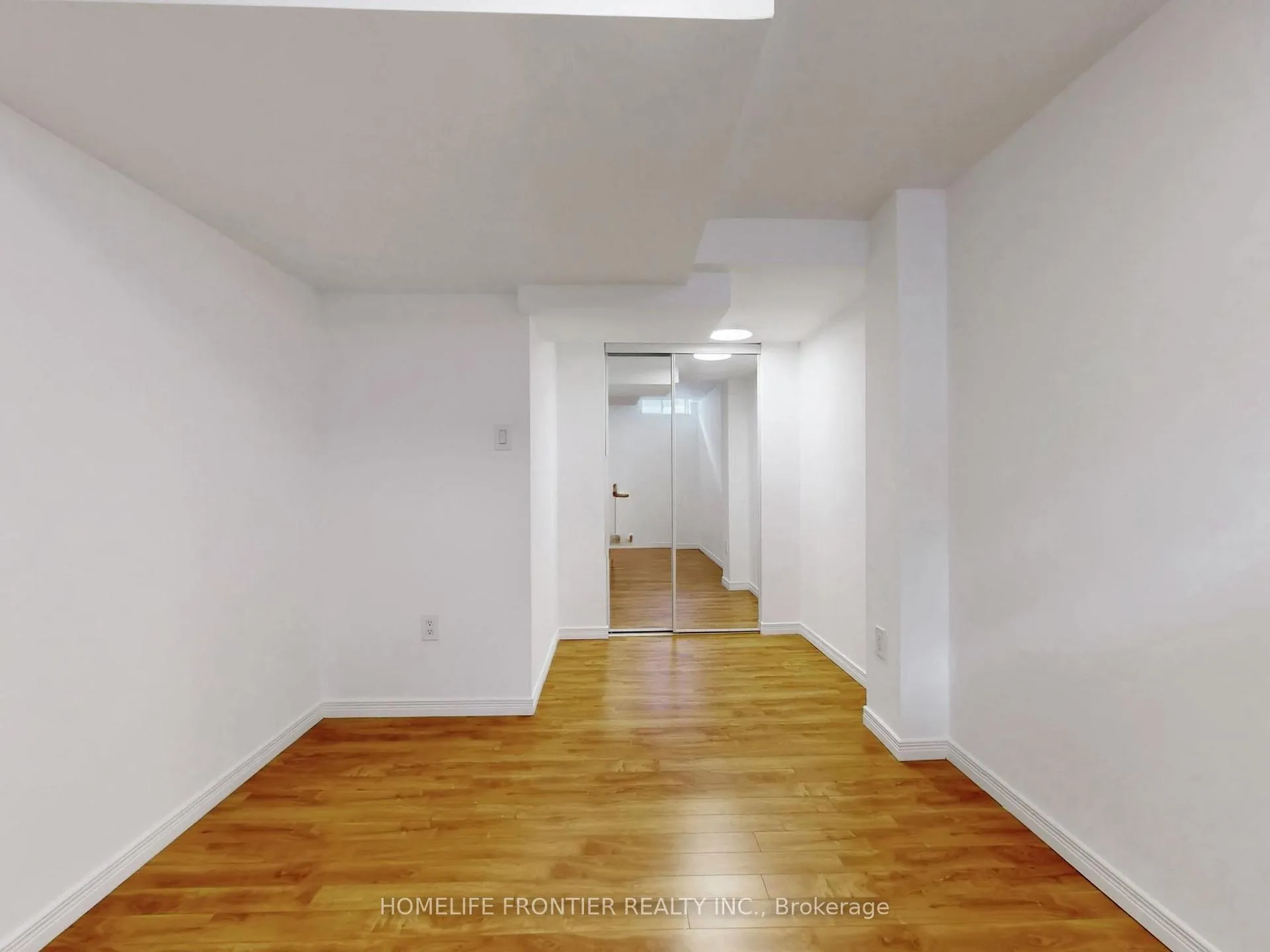 Photo 39 of 73 Billingham Heights, Aurora, Bayview Wellington — HOMEH