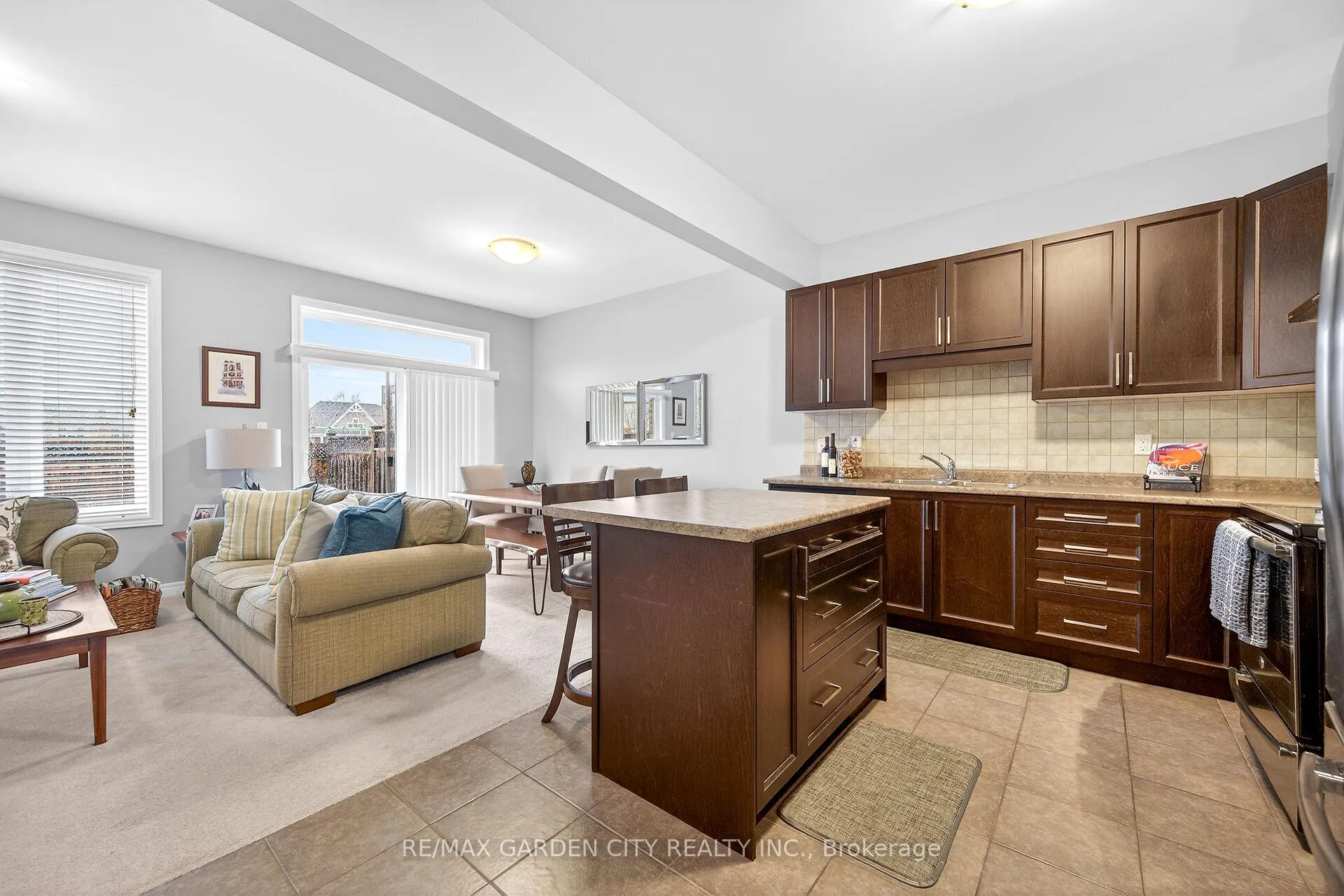 Photo 7 of Unit 45, 380 Lake Street, Grimsby, Grimsby Beach — HOMEH