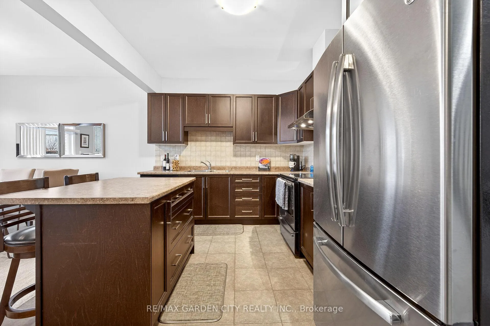 Photo 8 of Unit 45, 380 Lake Street, Grimsby, Grimsby Beach — HOMEH