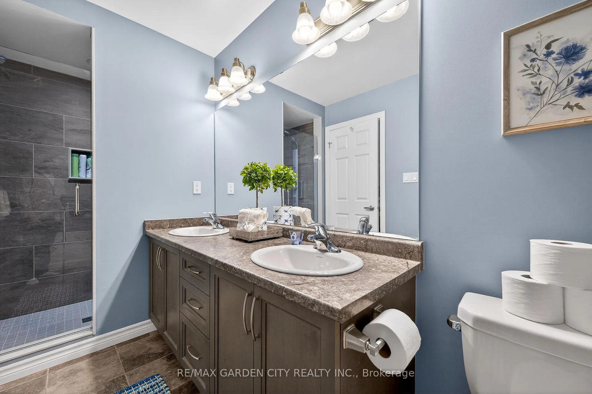 Photo 19 of Unit 45, 380 Lake Street, Grimsby, Grimsby Beach — HOMEH