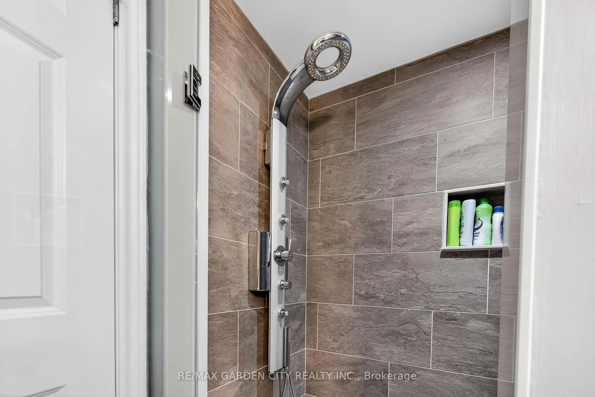 Photo 20 of Unit 45, 380 Lake Street, Grimsby, Grimsby Beach — HOMEH