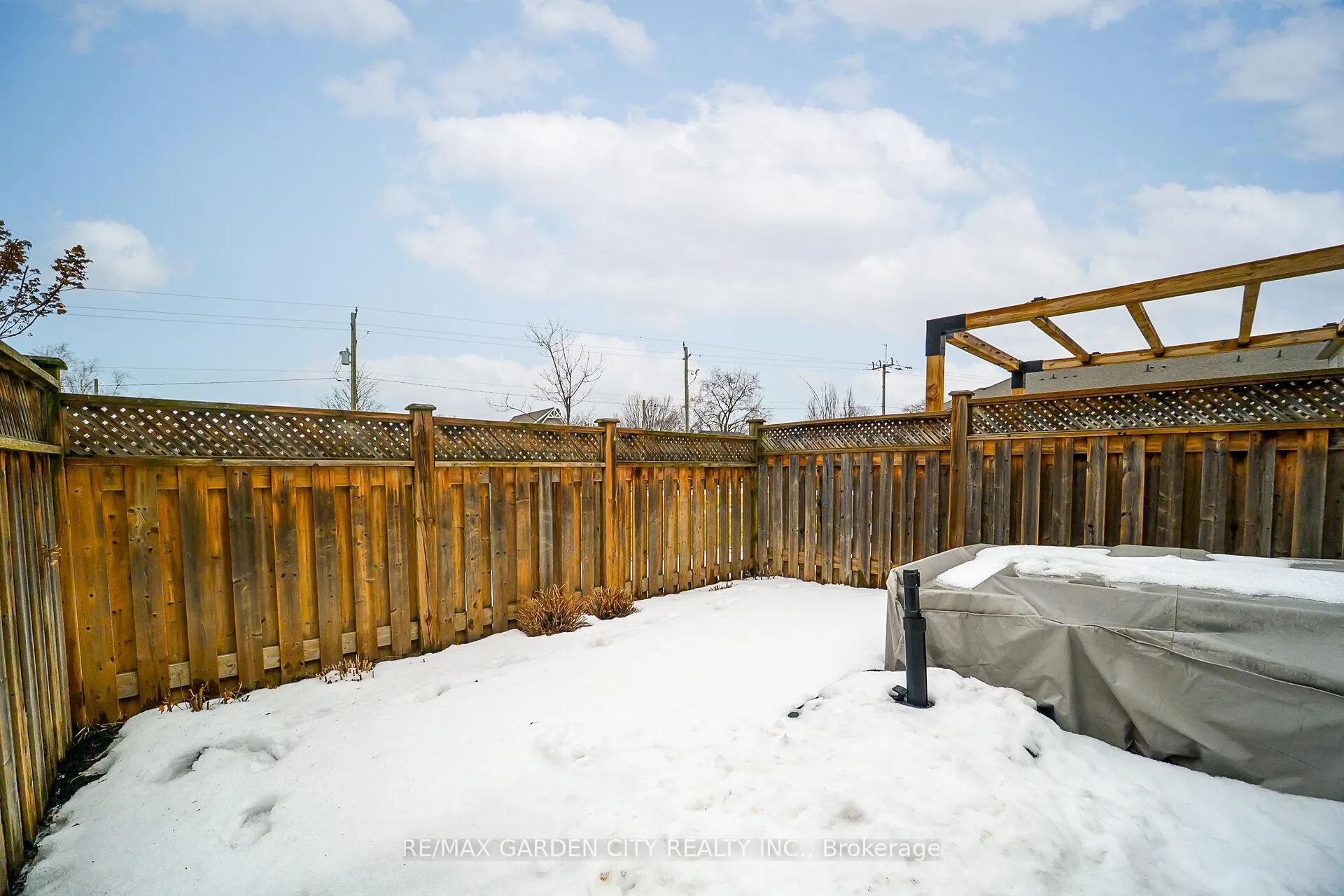 Photo 35 of Unit 45, 380 Lake Street, Grimsby, Grimsby Beach — HOMEH