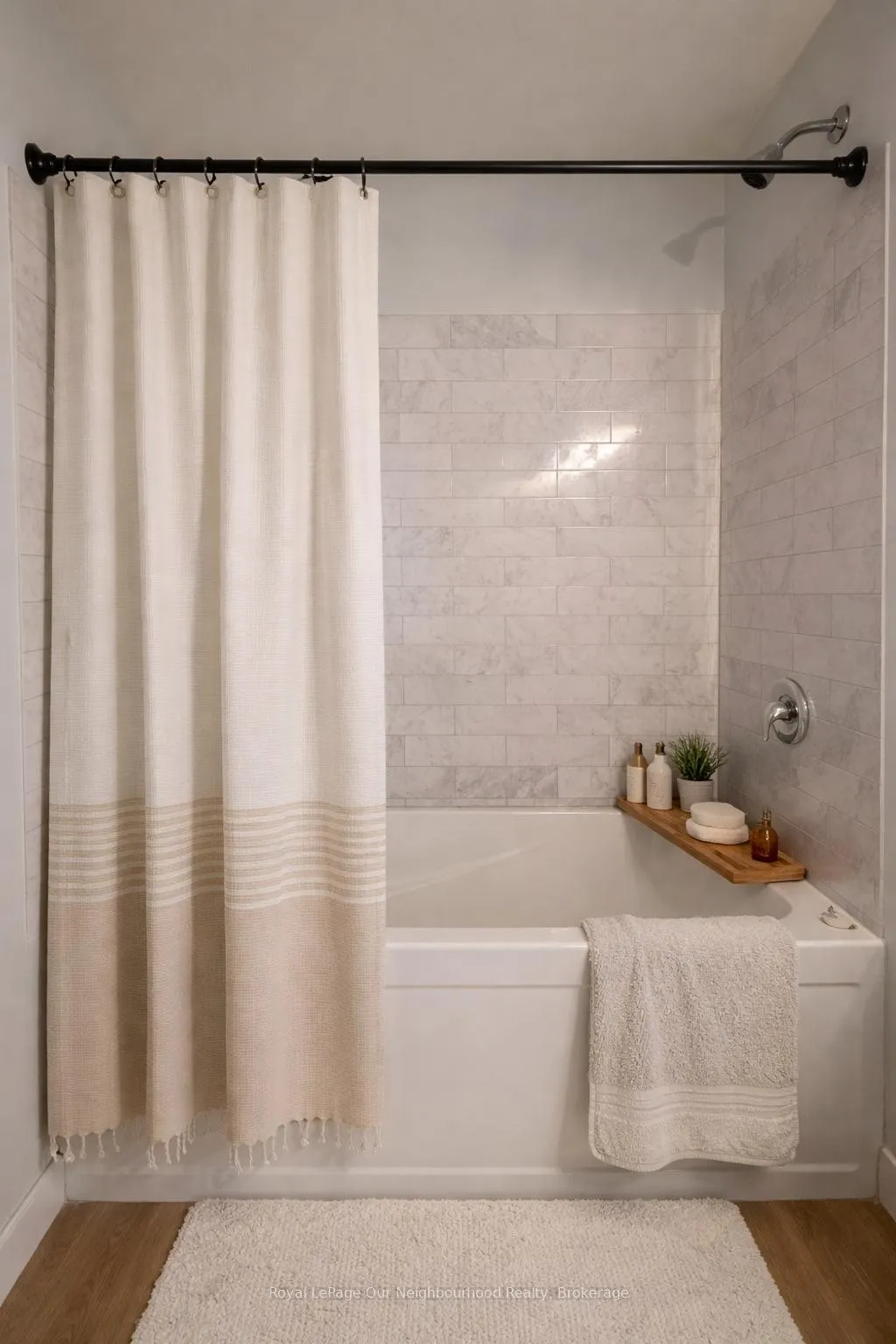 Photo 16 of Unit Unit 3, 1382 Leighton Road, Peterborough, Northcrest Ward 5 — HOMEH