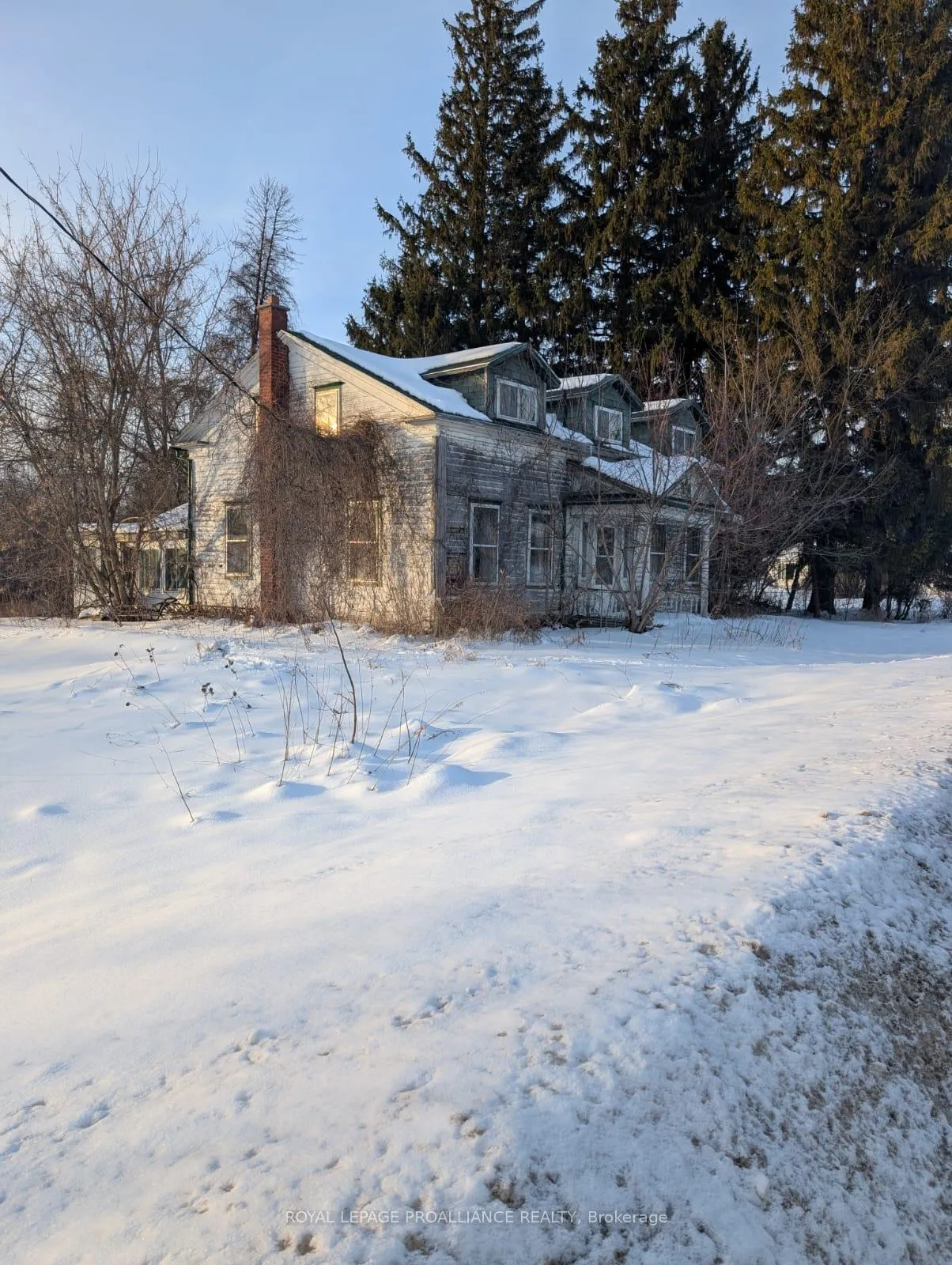 Photo 1 of 1407 County Rd 15, Prince Edward County, Sophiasburg Ward — HOMEH