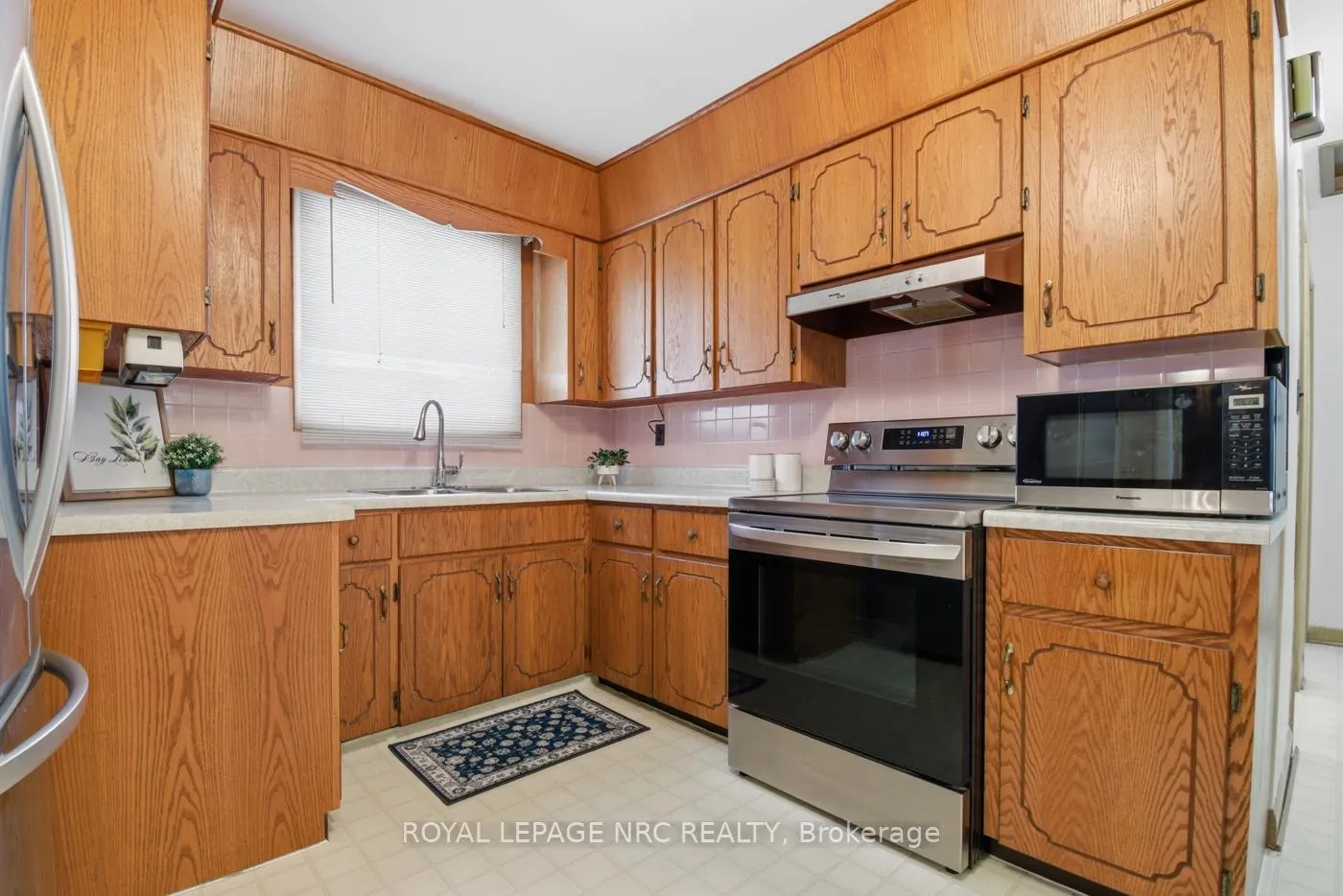 Photo 9 of 149 Afton Avenue, Welland, Lincoln/Crowland — HOMEH