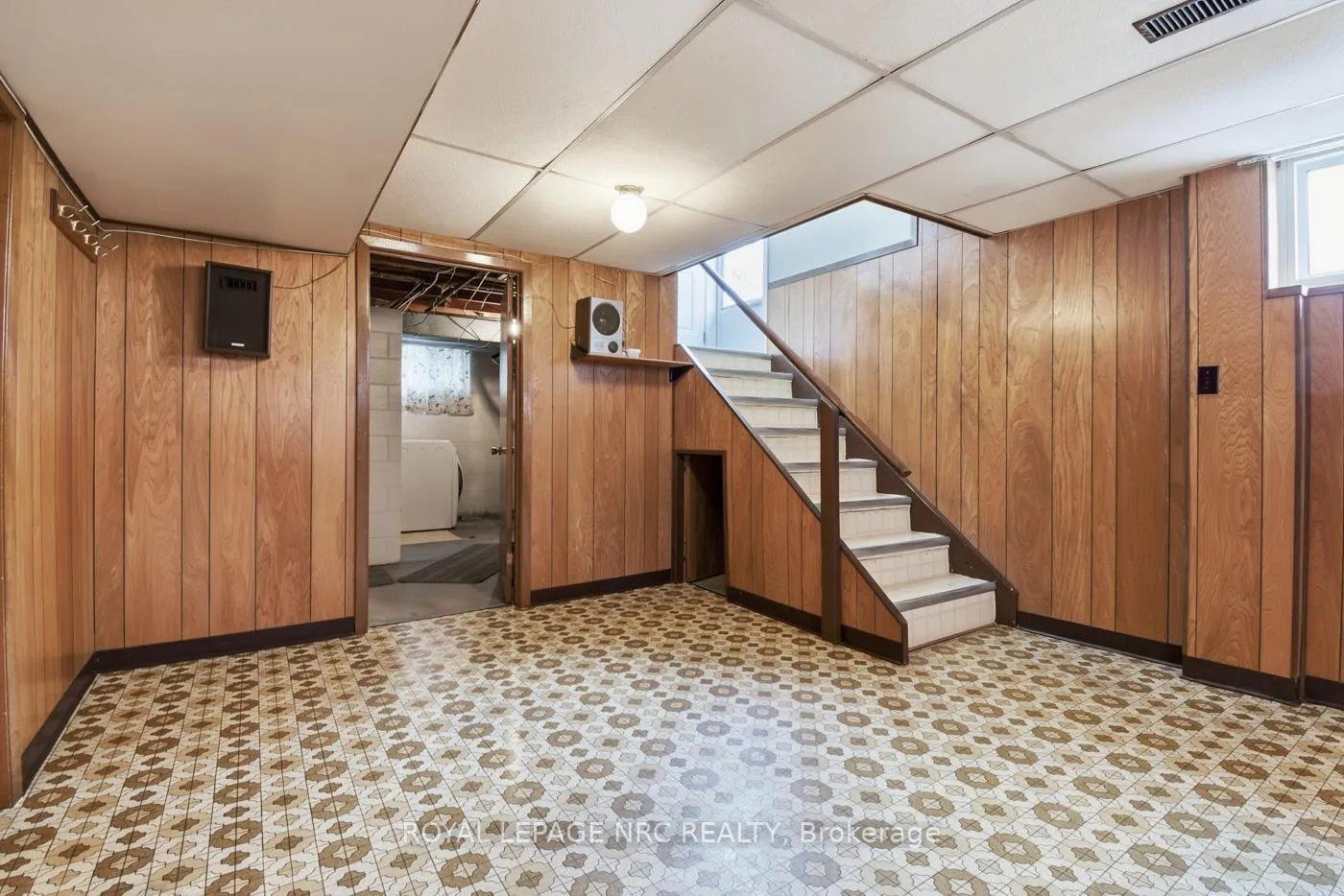Photo 20 of 149 Afton Avenue, Welland, Lincoln/Crowland — HOMEH