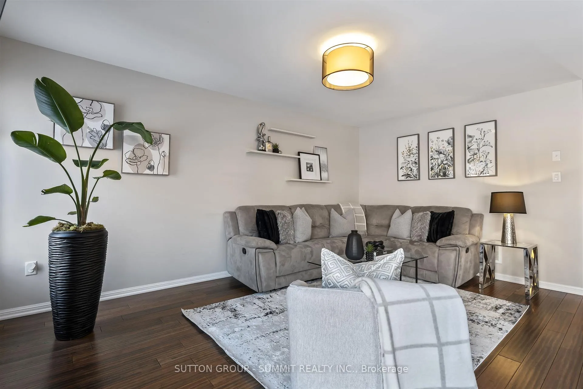 Photo 11 of 659 Gervais Terrace, Milton, Coates — HOMEH