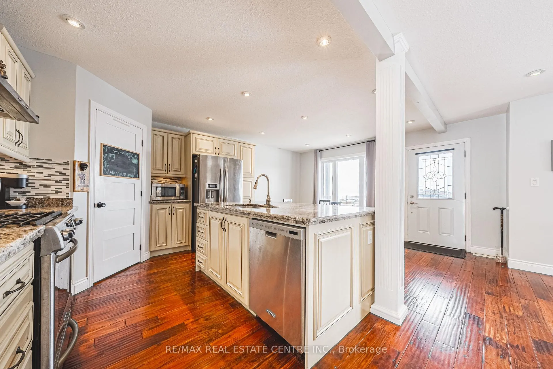 Photo 11 of 2801 North Shore Drive, Haldimand, Dunnville — HOMEH