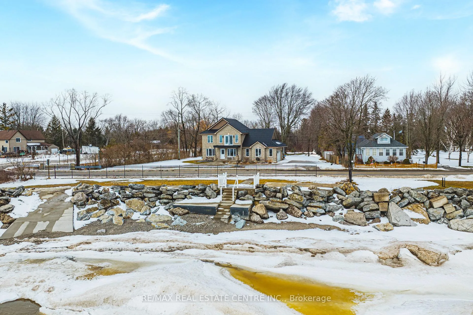 Photo 33 of 2801 North Shore Drive, Haldimand, Dunnville — HOMEH