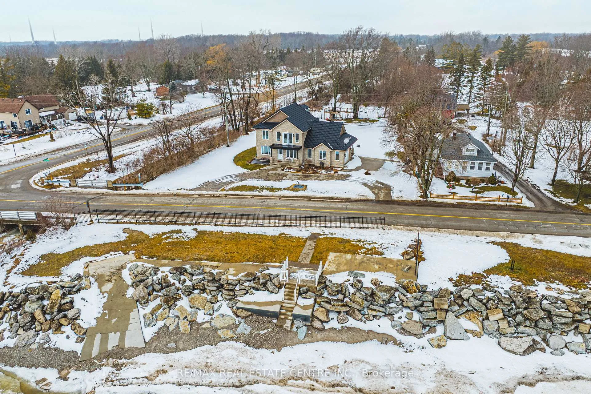 Photo 34 of 2801 North Shore Drive, Haldimand, Dunnville — HOMEH