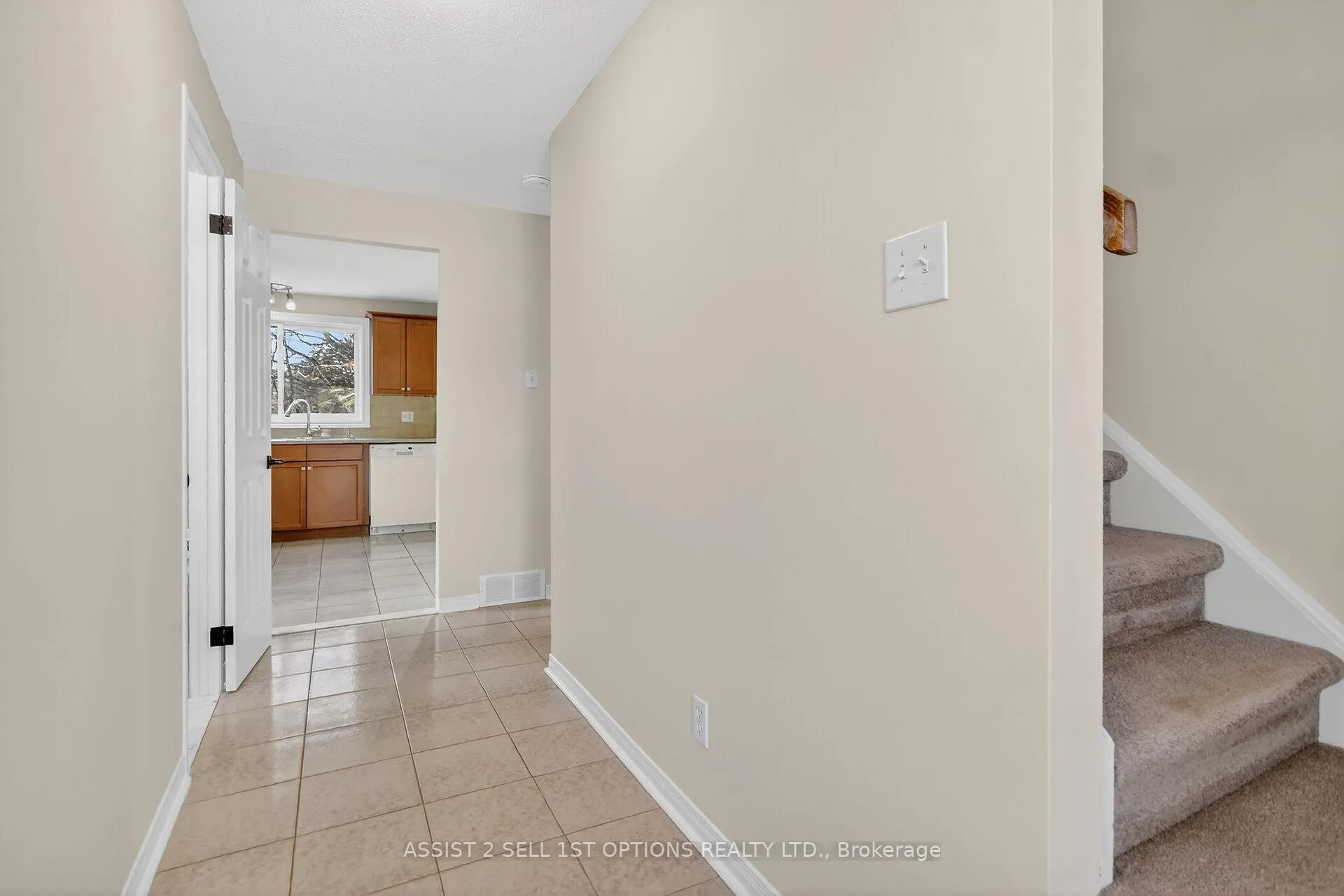 Photo 3 of 3 Benlea Drive, Ottawa, Tanglewood — HOMEH