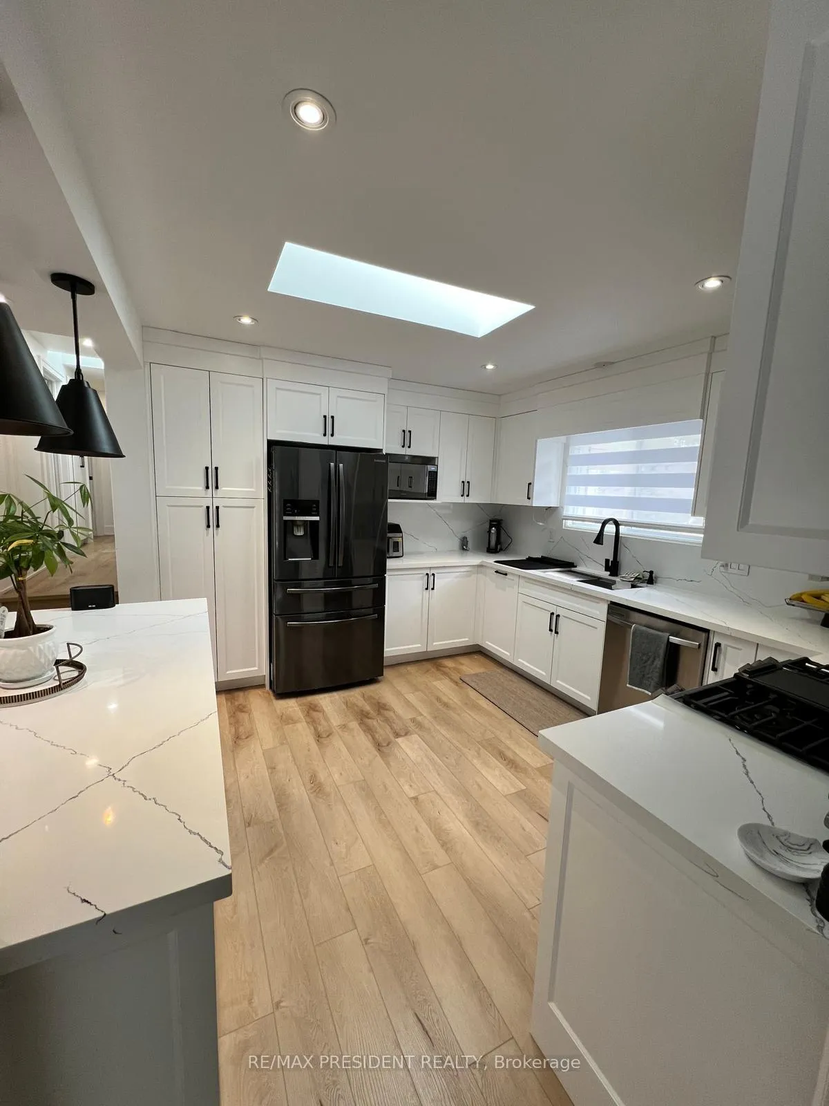 Photo 9 of Unit 1, 27 Drayton Crescent, Brampton, Southgate — HOMEH
