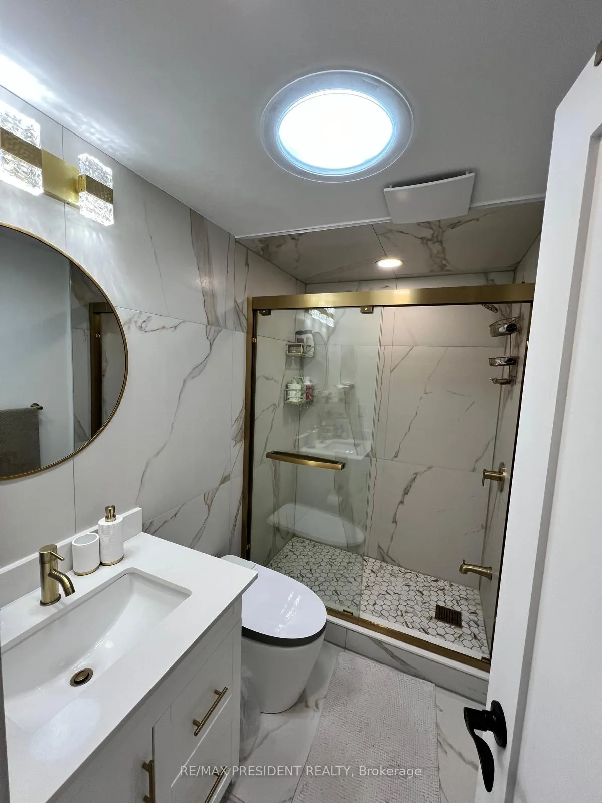 Photo 16 of Unit 1, 27 Drayton Crescent, Brampton, Southgate — HOMEH