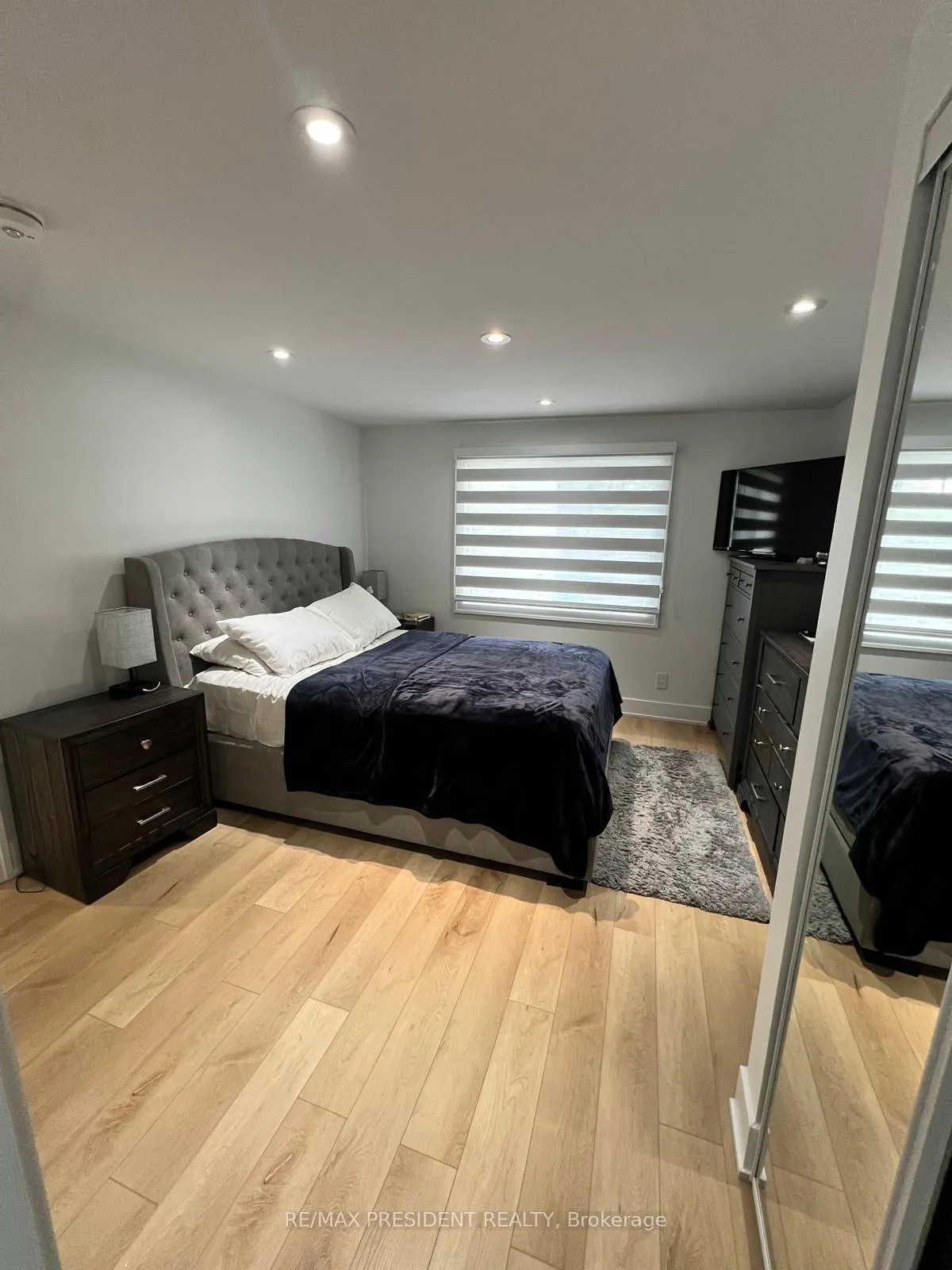 Photo 18 of Unit 1, 27 Drayton Crescent, Brampton, Southgate — HOMEH