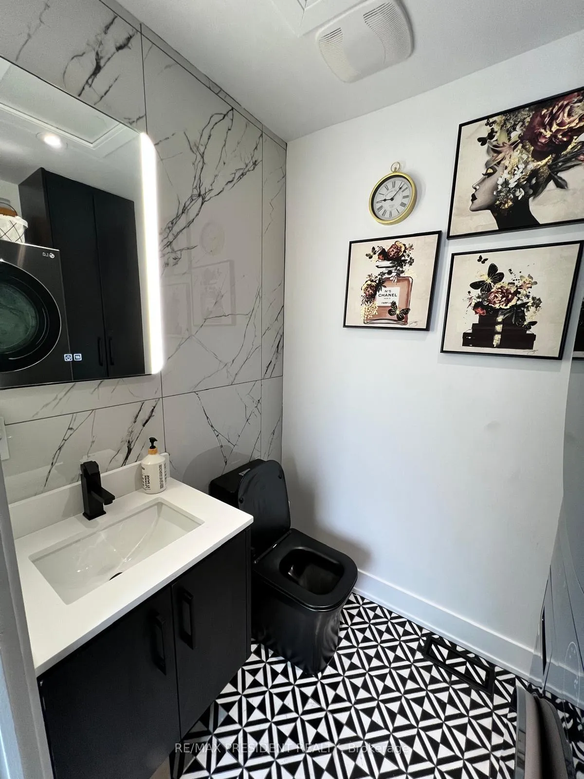 Photo 22 of Unit 1, 27 Drayton Crescent, Brampton, Southgate — HOMEH