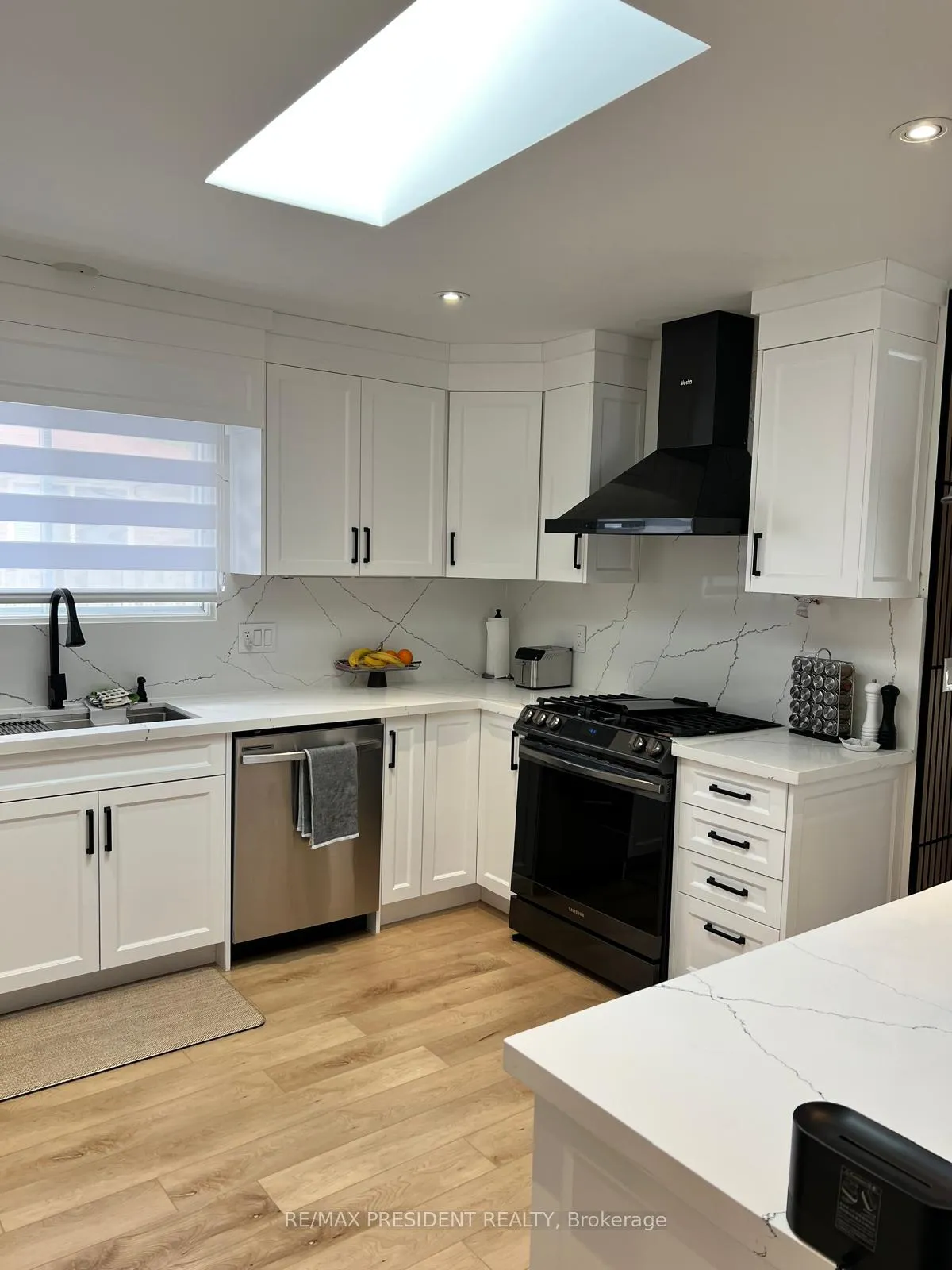 Photo 26 of Unit 1, 27 Drayton Crescent, Brampton, Southgate — HOMEH