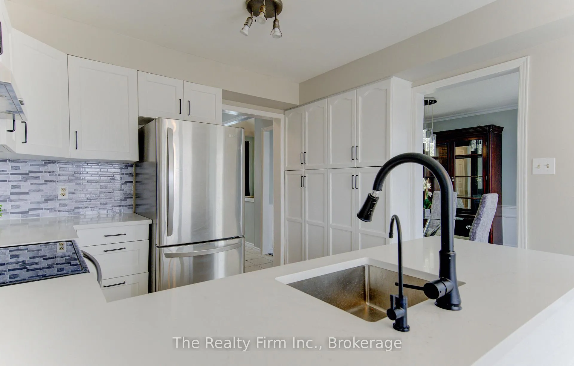 Photo 15 of 224 Brembel Court, Kitchener — HOMEH